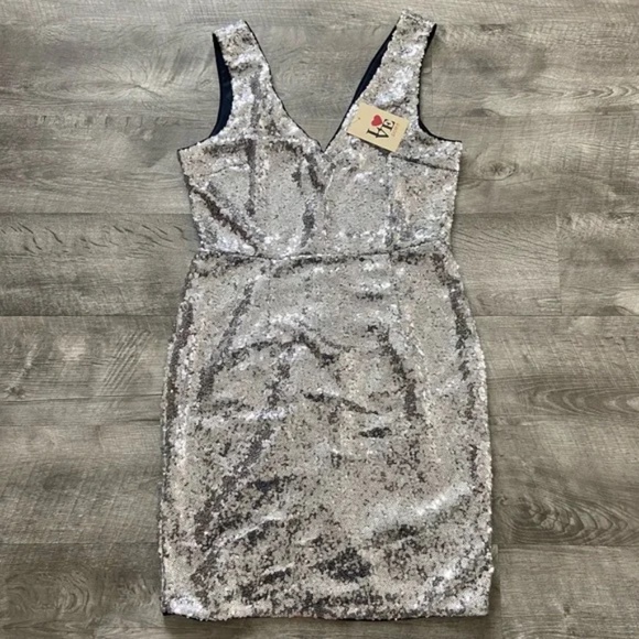 Love Point Dresses & Skirts - LOVE Point Silver Sequin V-Neck Mini Dress